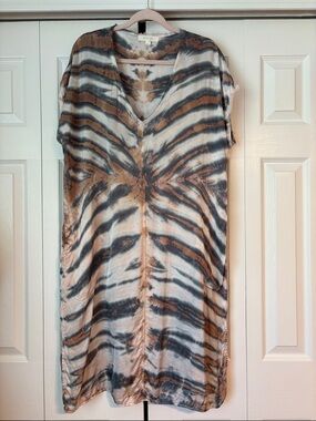 River and Sky V-Neck Women’s Dress/Coverup
